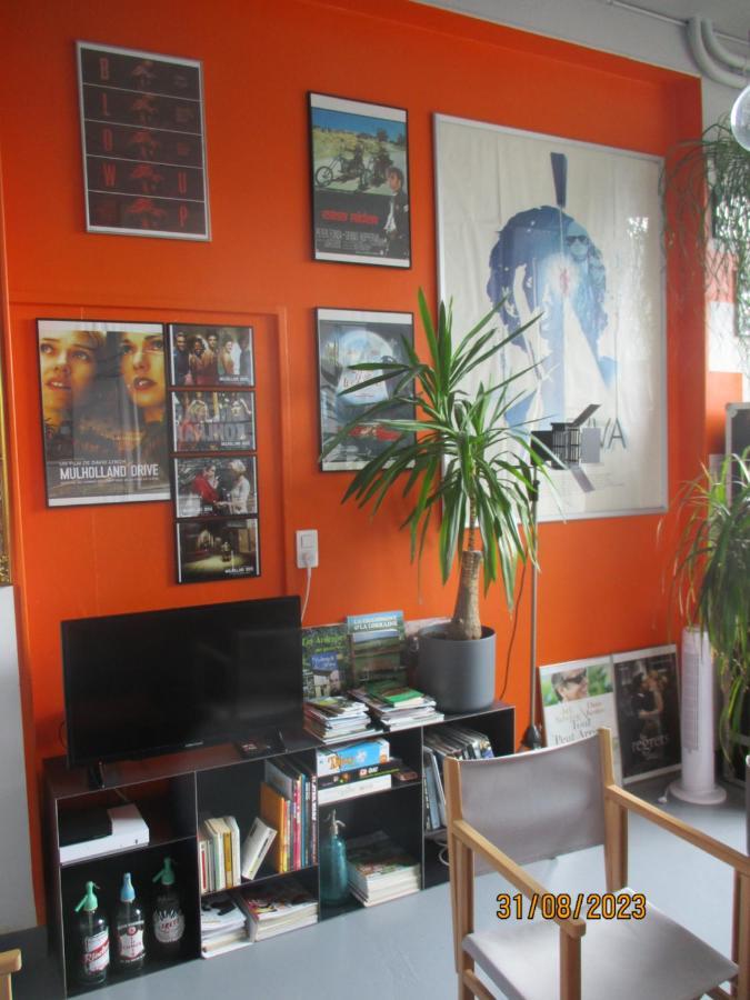 Studio Orange Cinematic 59 Charleville-Mezieres Bagian luar foto